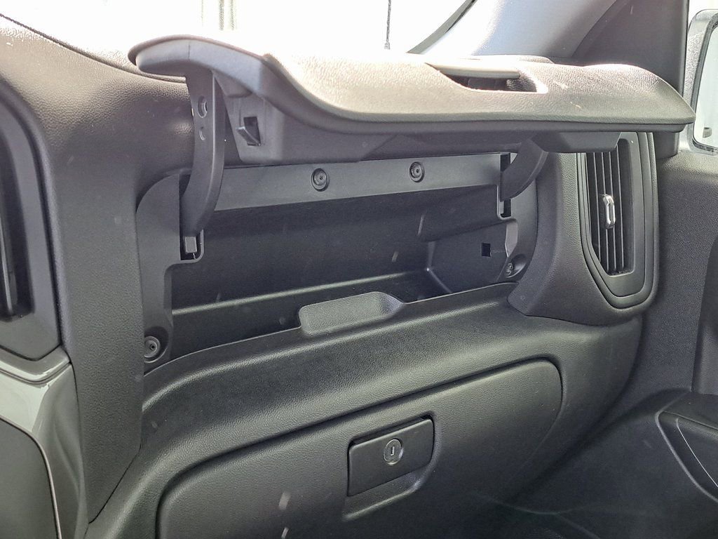 Used 2024 Chevrolet Silverado 1500 Custom image 18