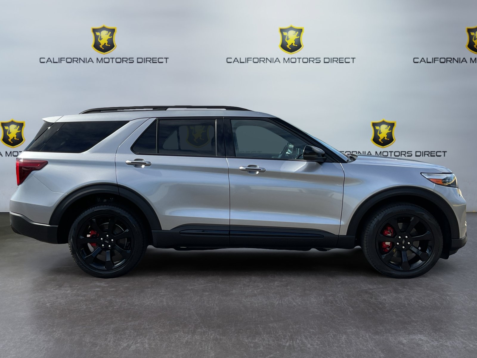 Used 2024 Ford Explorer ST w/ Equipment Group 401A AWD/4WD image 4