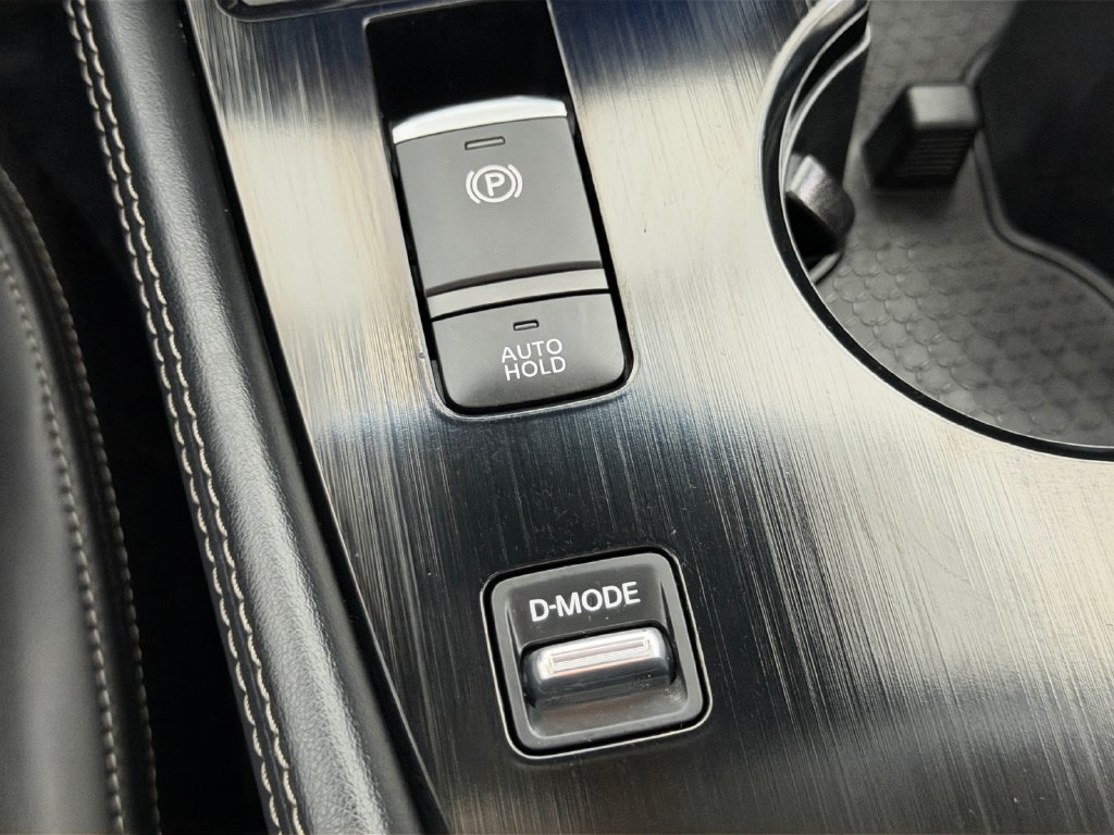 Used 2023 Nissan Rogue Platinum w/ Platinum Premium Package FWD image 28