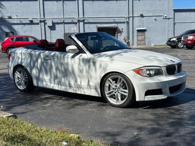 Used 2013 BMW 135i Convertible image 11