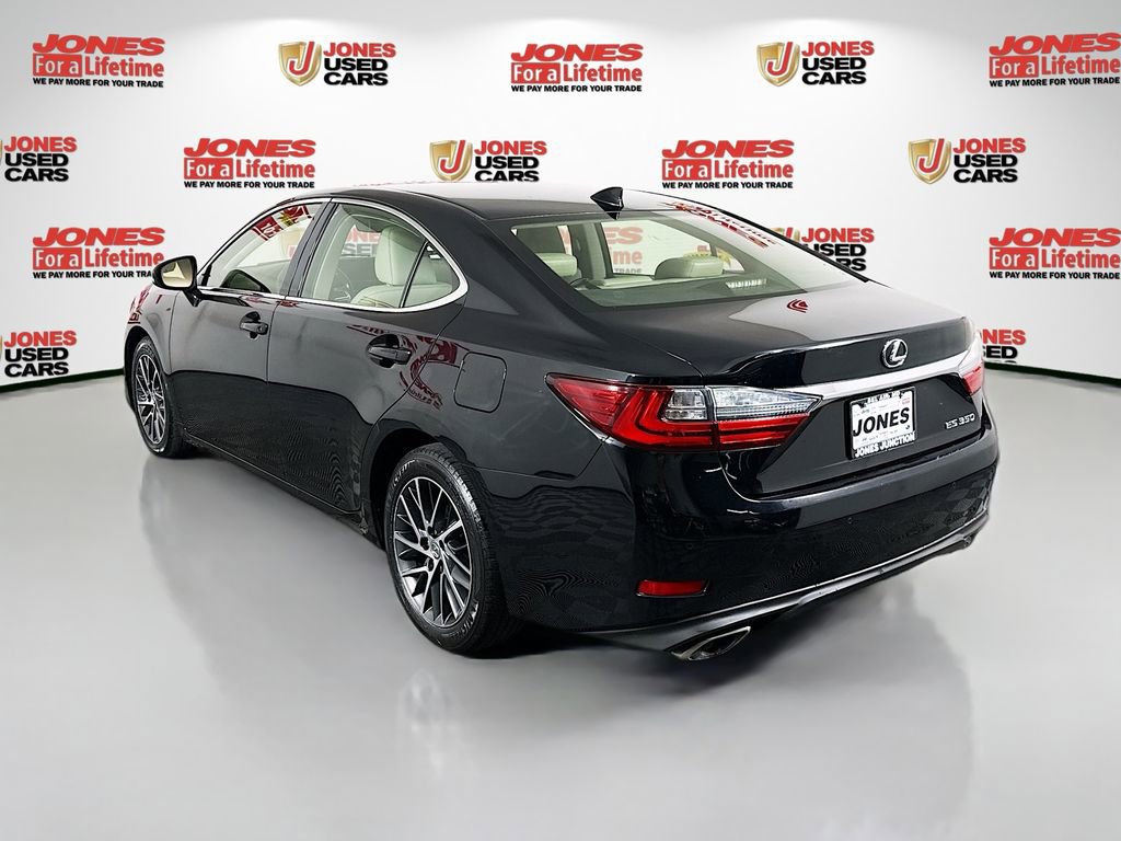 Used 2016 Lexus ES 350 350 w/ Navigation System Package image 2