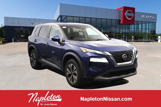 Used 2023 Nissan Rogue SV image 1