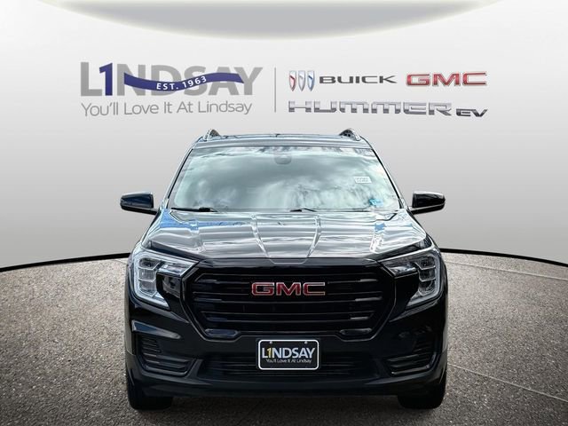 Certified 2023 GMC Terrain SLE w/ Driver Convenience Package image 6