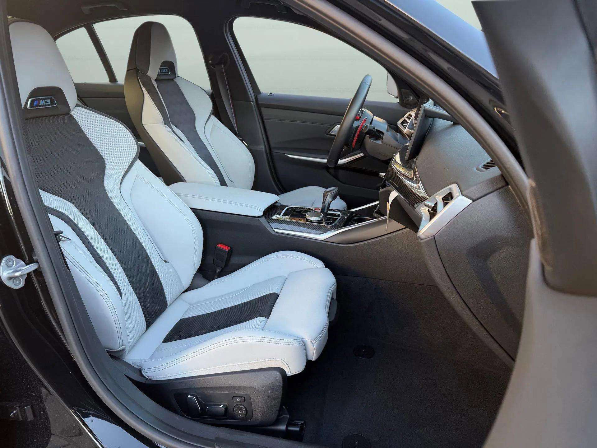 Used 2025 BMW M3 Competition image 21