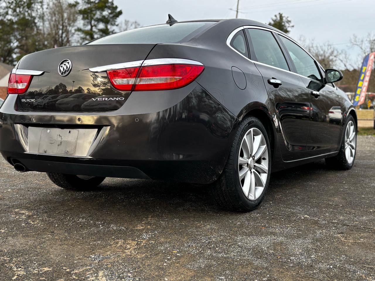 Used 2014 Buick Verano Leather image 2