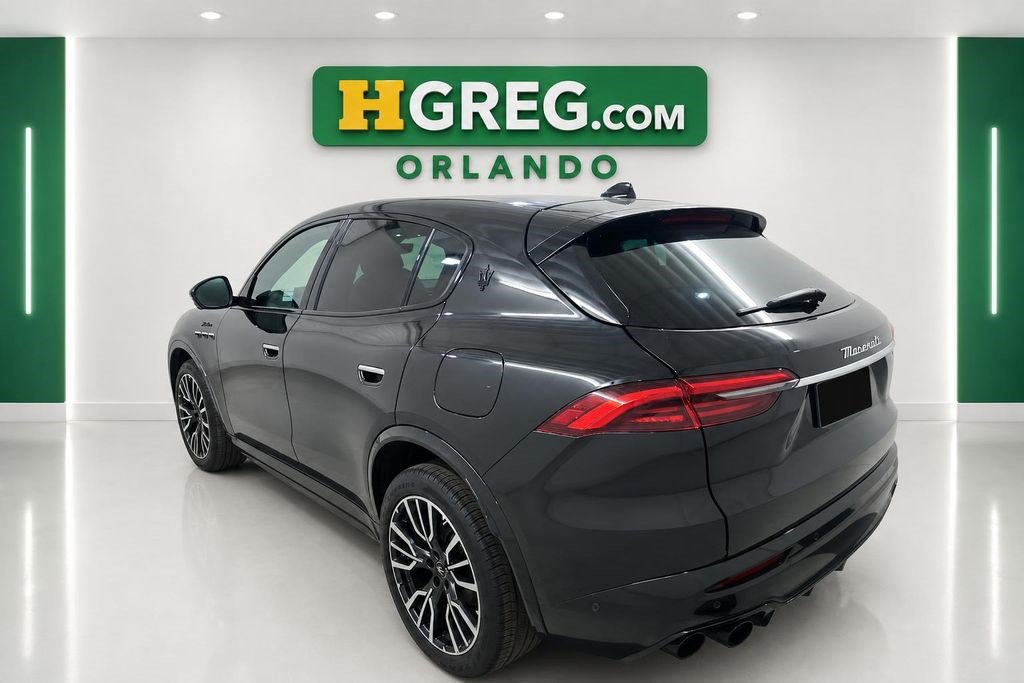 Used 2023 Maserati Grecale Modena AWD/4WD image 2
