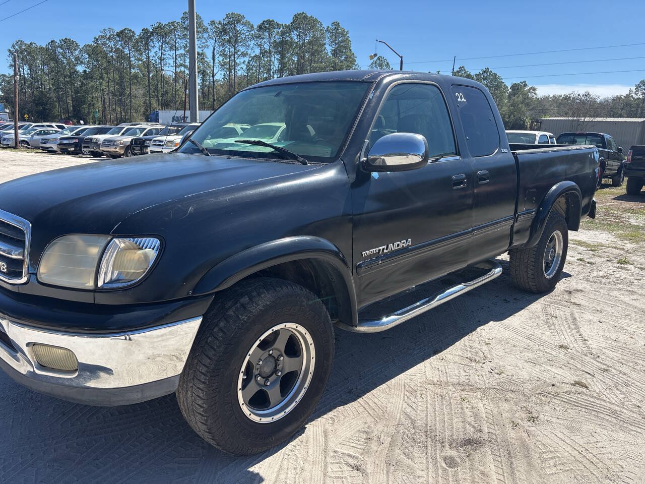 Used 2002 Toyota Tundra SR5 RWD image 2