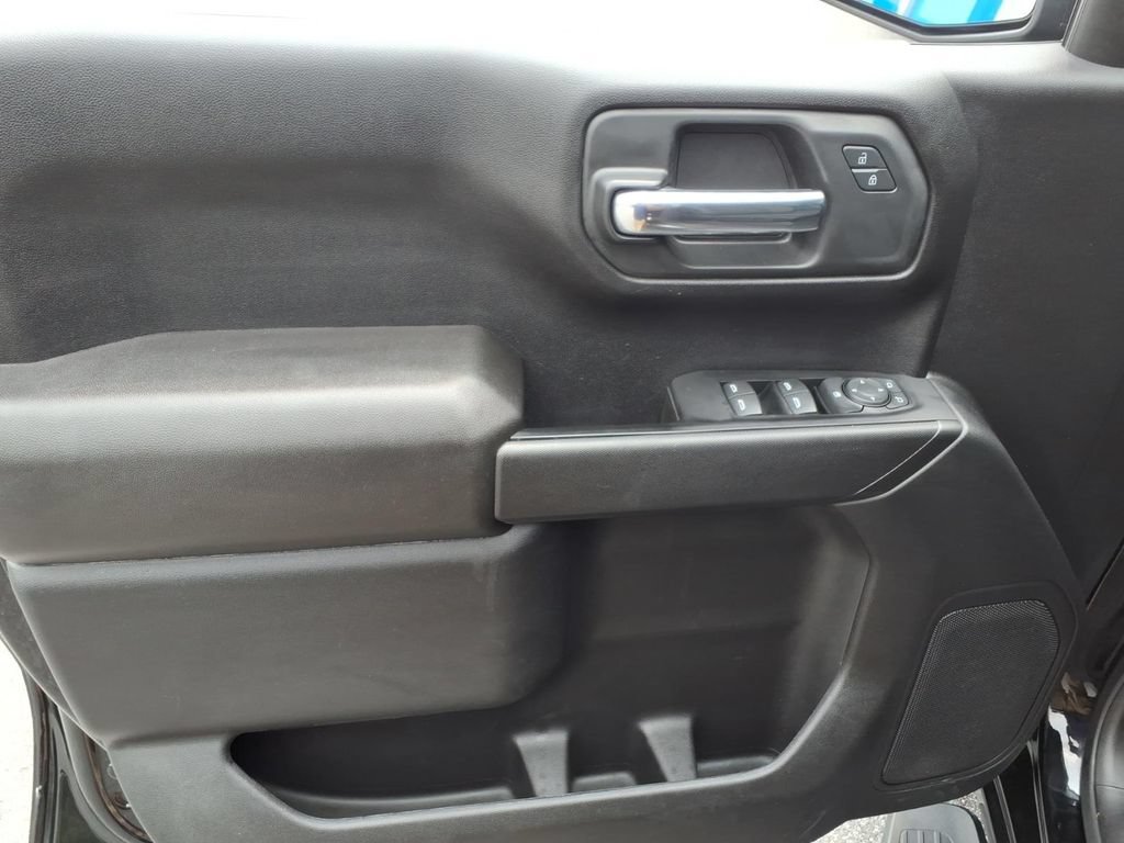 Certified 2024 Chevrolet Silverado 1500 Custom AWD/4WD image 12