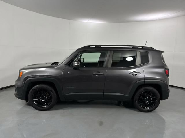 Used 2020 Jeep Renegade Altitude FWD image 28