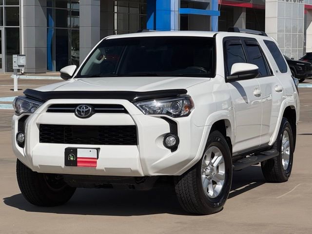 Used 2020 Toyota 4Runner SR5 image 1