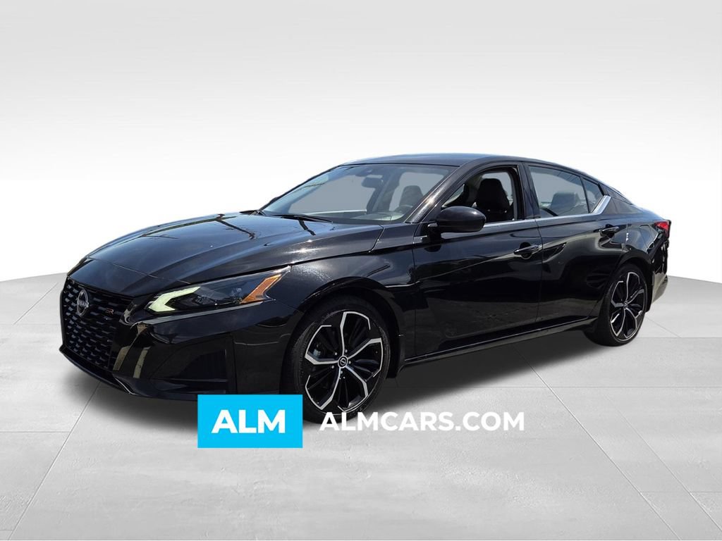 Used 2025 Nissan Altima 2.5 SR