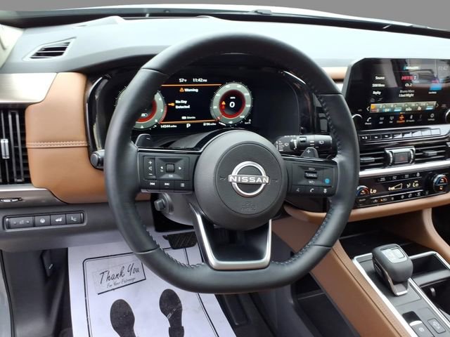 Certified 2025 Nissan Pathfinder Platinum AWD/4WD image 22