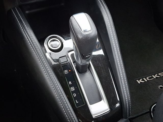Used 2019 Nissan Kicks SR w/ SR Premium Package FWD image 15