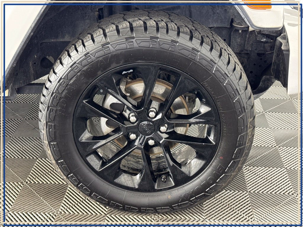 Certified 2021 Jeep Gladiator Overland AWD/4WD image 46