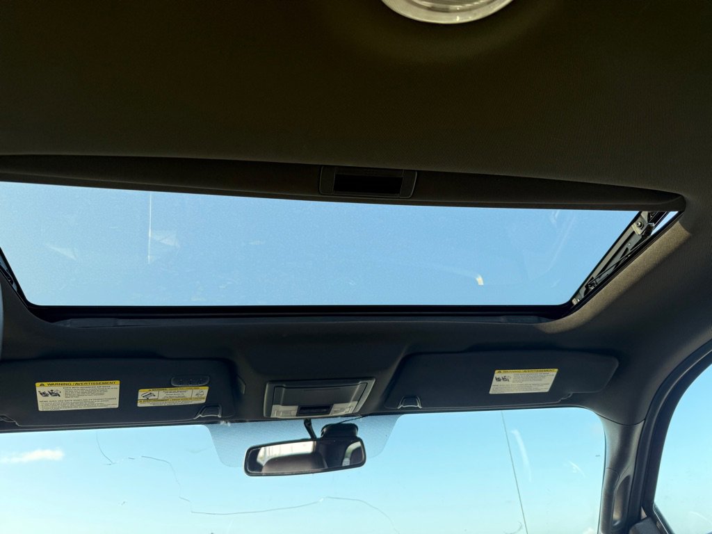 Used 2011 Ford F150 Platinum RWD image 18