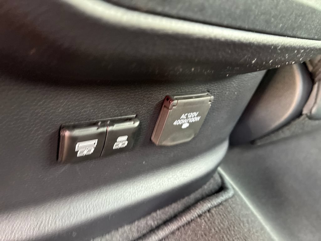 New 2026 Toyota Tundra Platinum AWD/4WD image 36