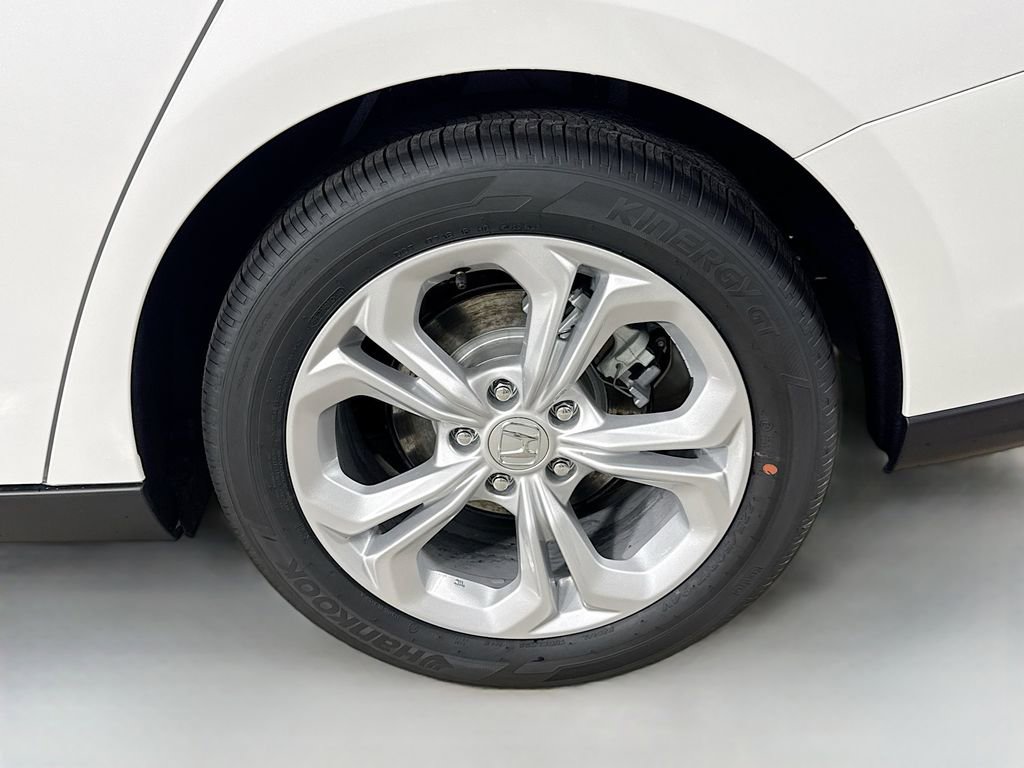 New 2026 Honda Accord LX image 29