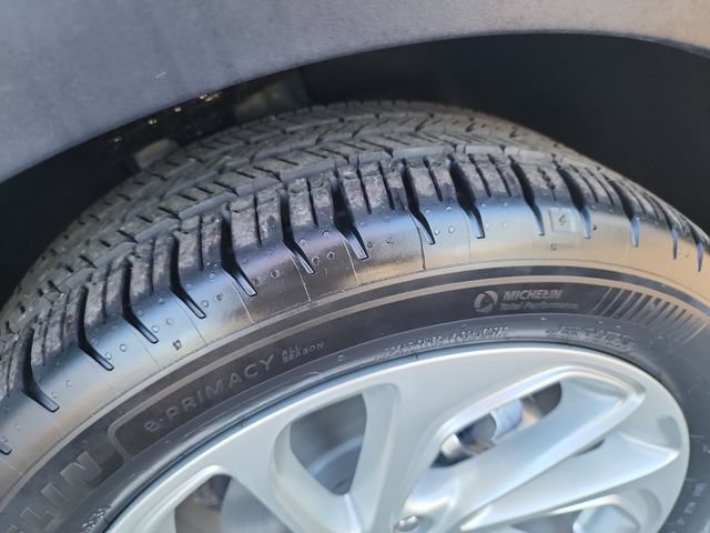 New 2027 Chevrolet Bolt LT FWD image 28