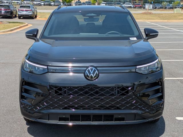 New 2026 Volkswagen Tiguan SE R-Line FWD image 9