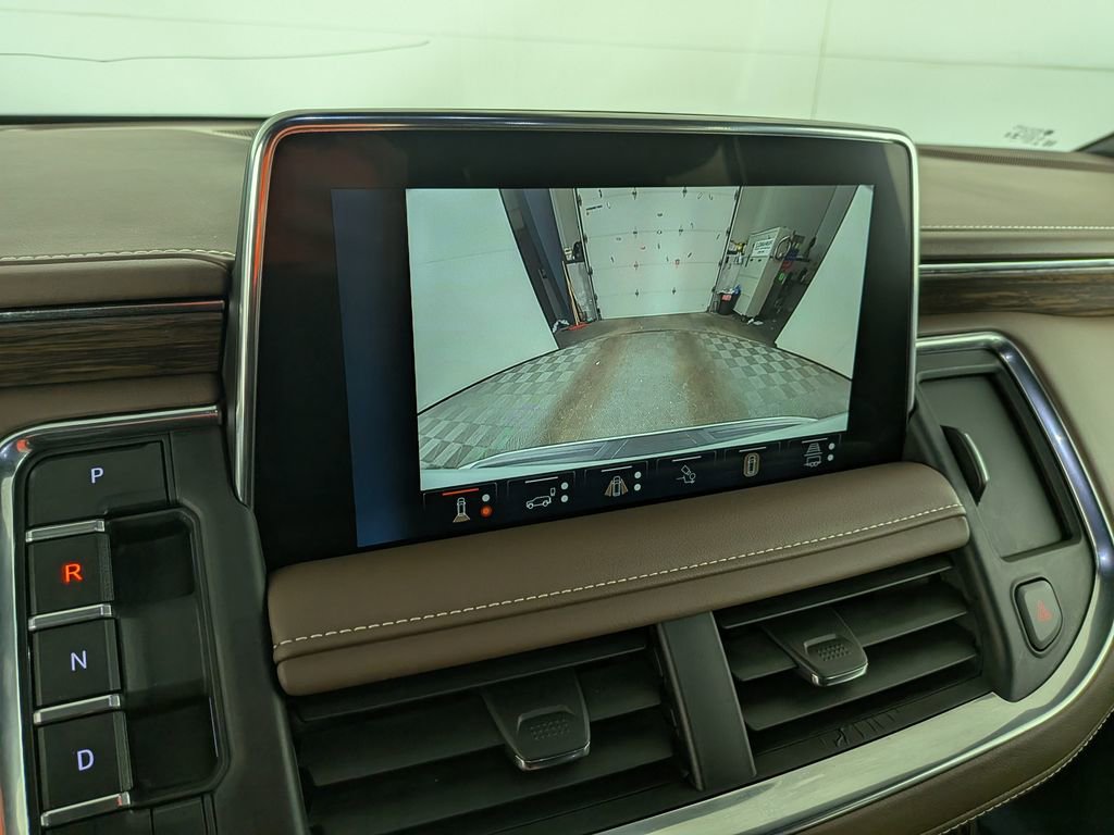 Certified 2024 Chevrolet Tahoe High Country w/ Advanced Technology Package image 28