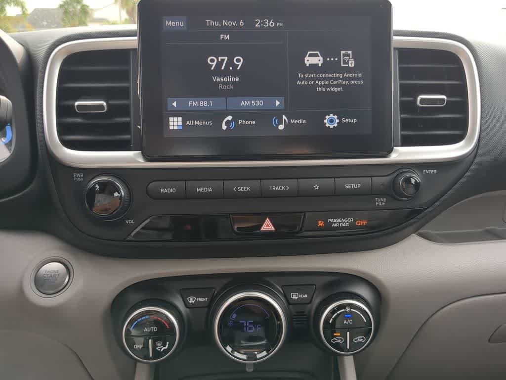 New 2026 Hyundai Venue SEL FWD image 29