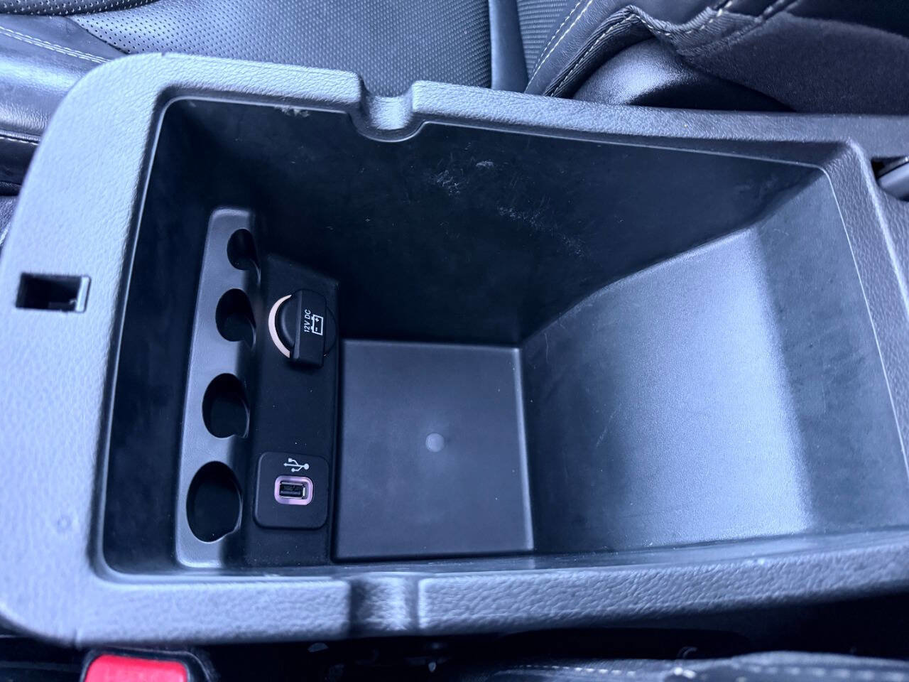 Used 2015 Jeep Cherokee Limited w/ Luxury Group image 56