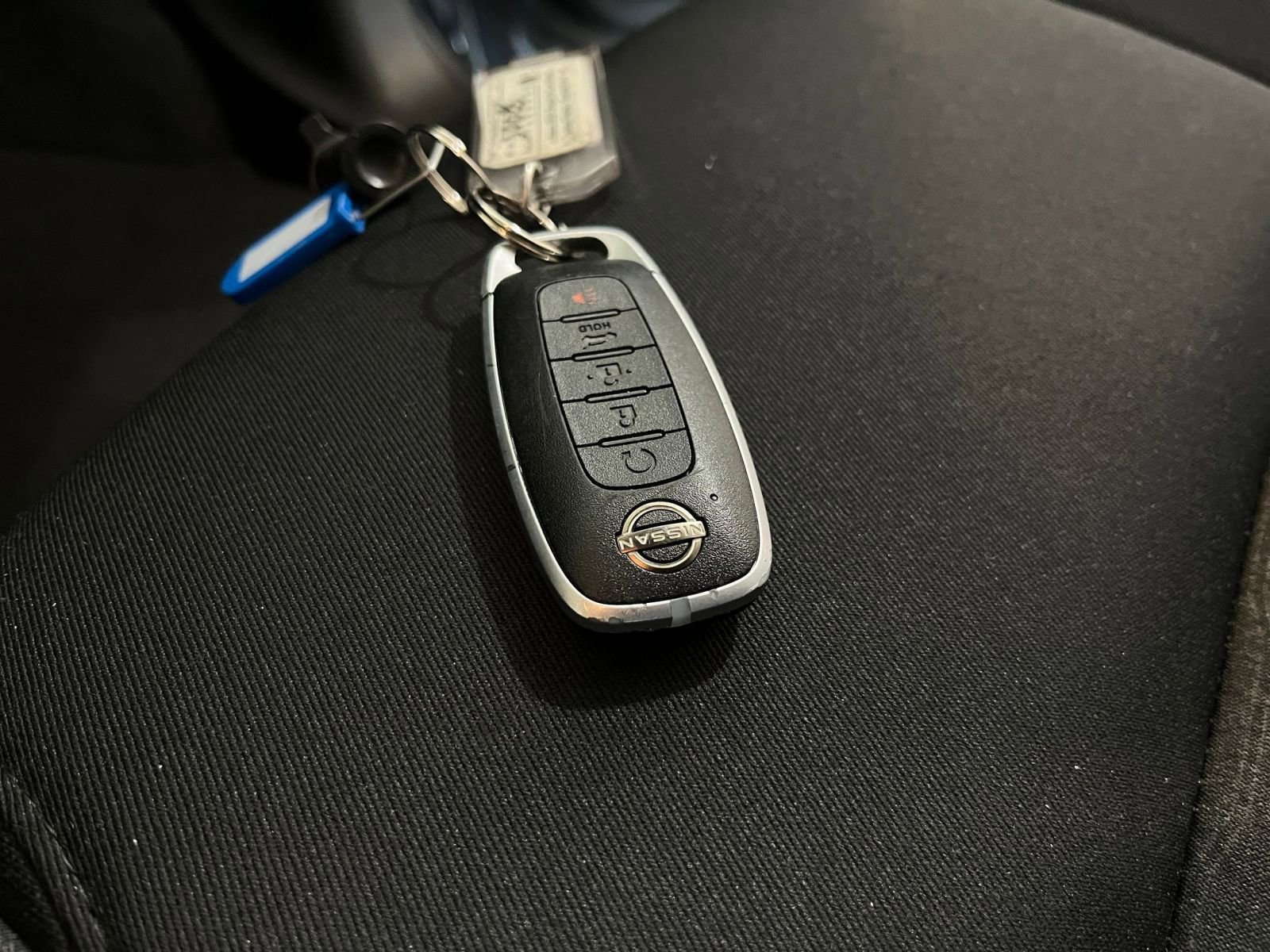 Used 2025 Nissan Pathfinder SV AWD/4WD image 21