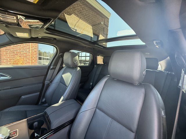 Used 2025 Land Rover Range Rover Velar Dynamic SE image 20