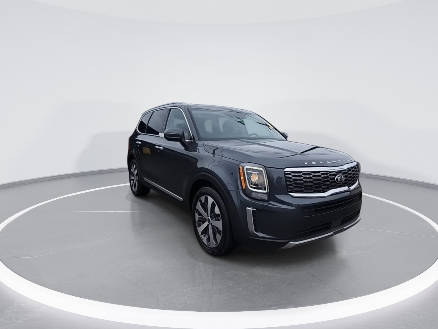 Used 2020 Kia Telluride S w/ S 8 Passenger Seating Package image 2