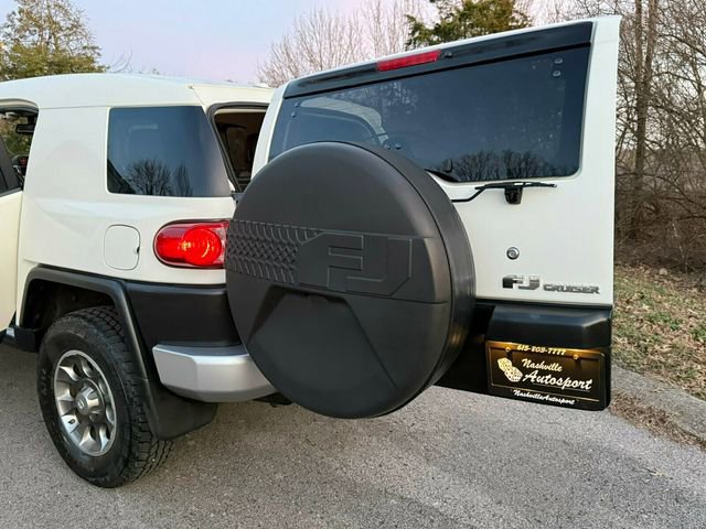 Used 2011 Toyota FJ Cruiser 4WD image 19