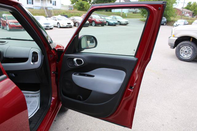 Used 2014 FIAT 500L Easy FWD image 18