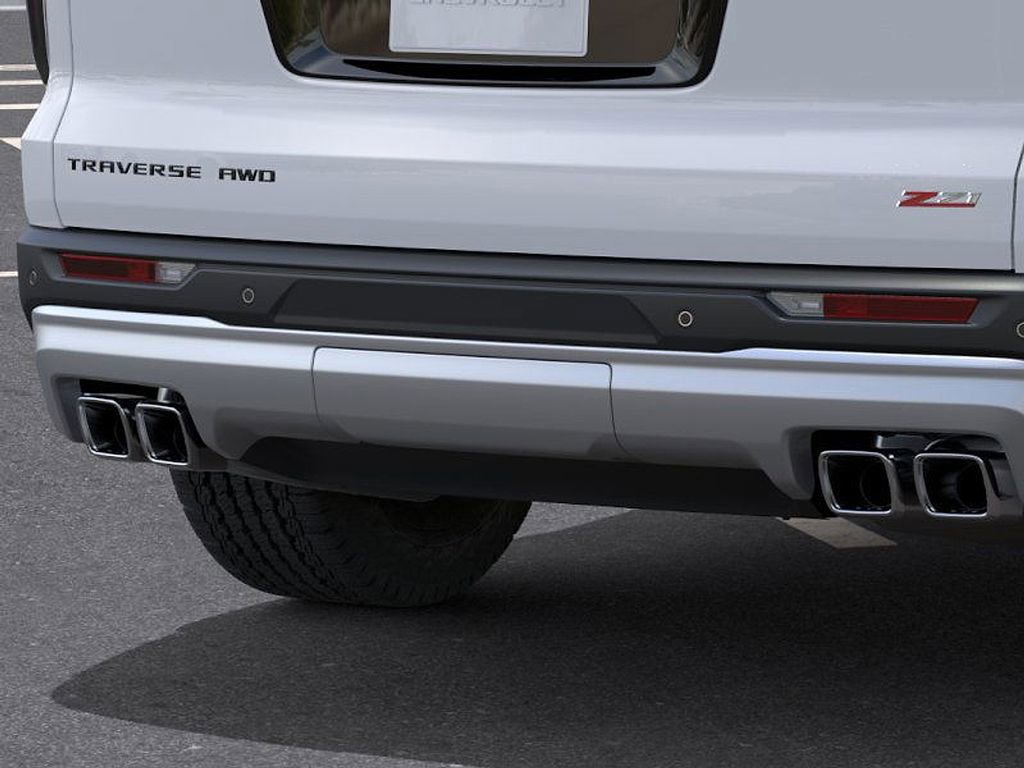 New 2026 Chevrolet Traverse Z71 w/ Driver Confidence Package image 14