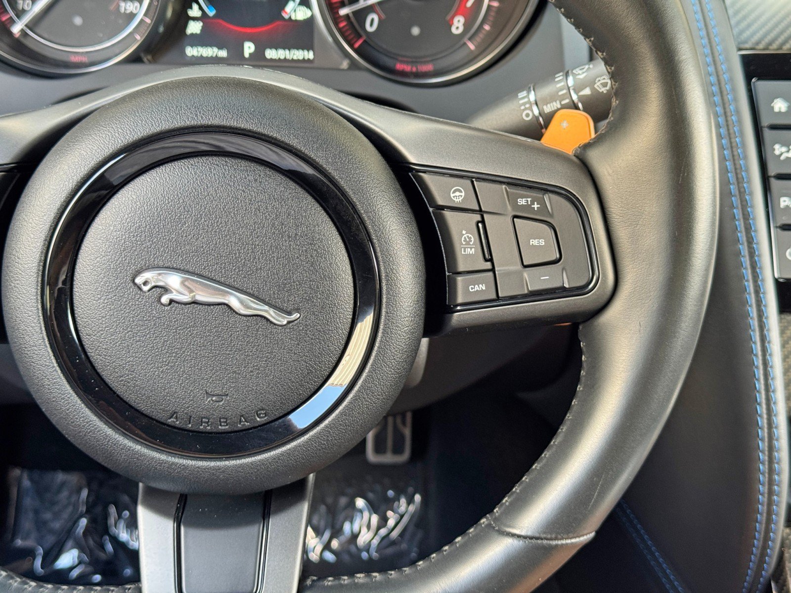Used 2017 Jaguar F-TYPE S British Design Edition RWD image 23