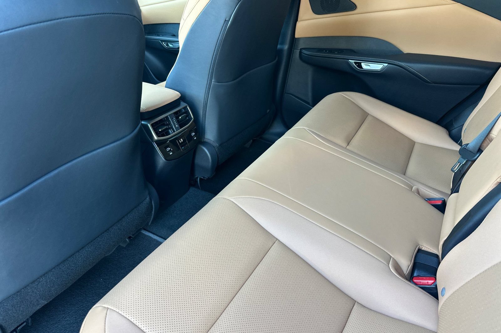New 2026 Lexus RX 350 FWD image 9