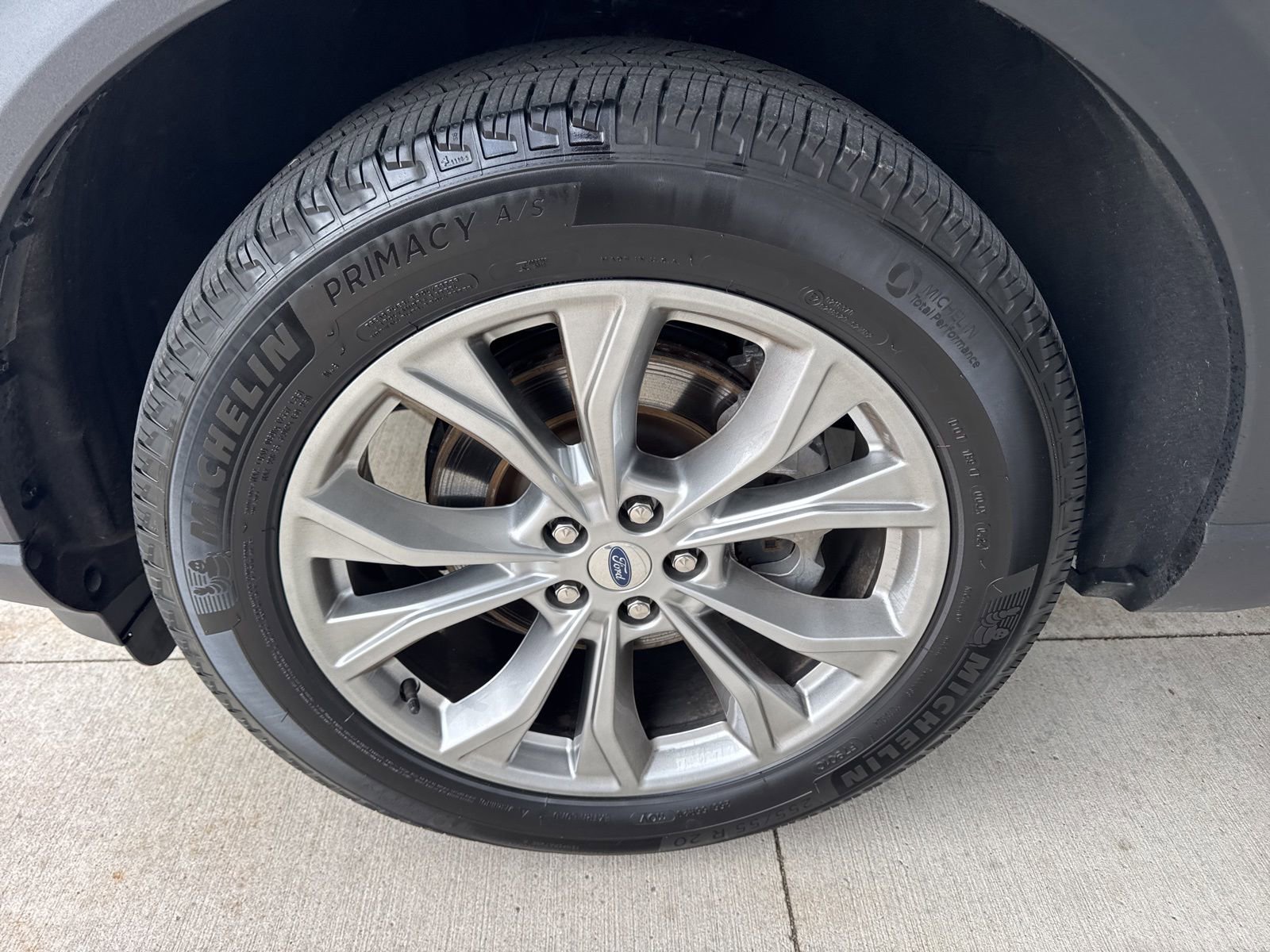 Certified 2024 Ford Explorer Limited w/ Limited Technology Package AWD/4WD image 19