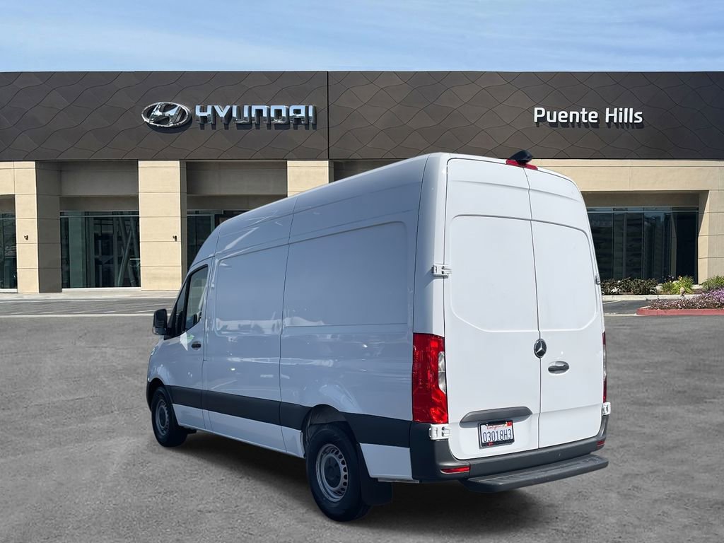 Used 2021 Mercedes-Benz Sprinter 144 Cargo image 4