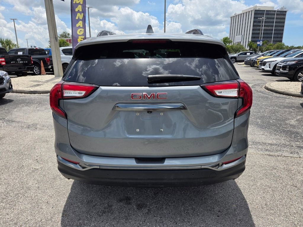 Certified 2023 GMC Terrain AT4 w/ Tech Package AWD/4WD image 11