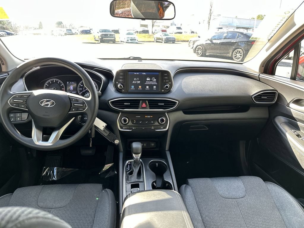 Used 2019 Hyundai Santa Fe SE image 24