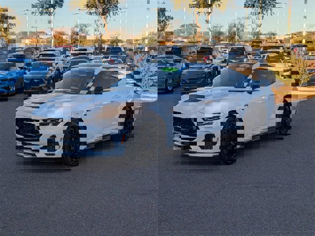 Used 2024 Ford Mustang GT Premium image 2