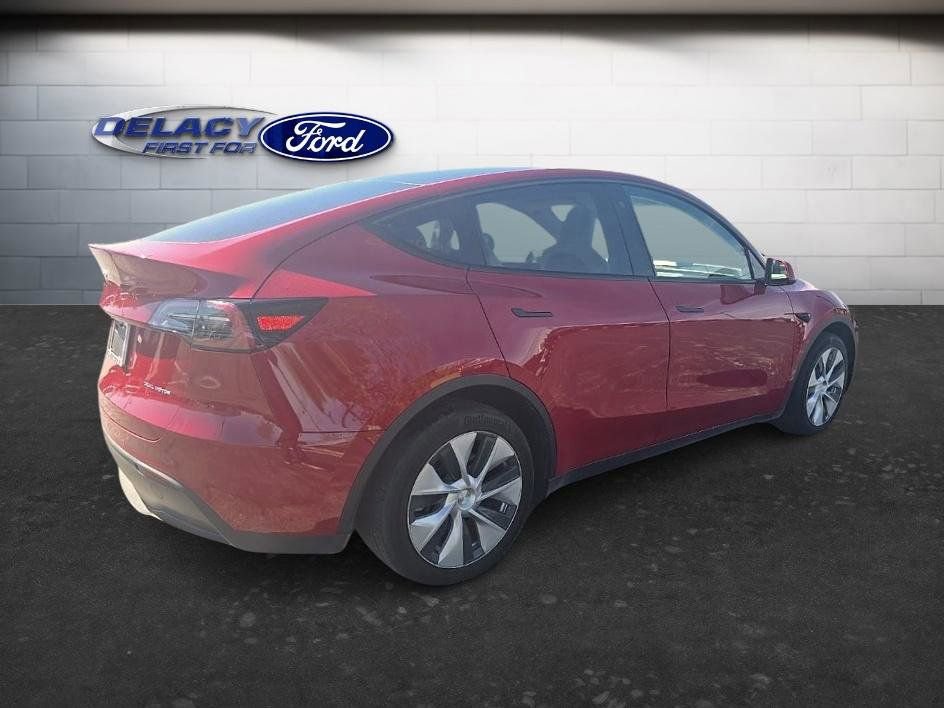 Used 2022 Tesla Model Y Long Range AWD/4WD image 8