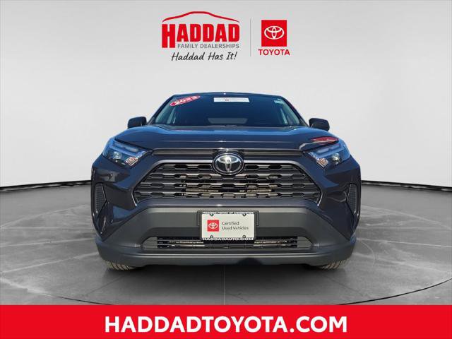 Certified 2023 Toyota RAV4 LE AWD/4WD image 9