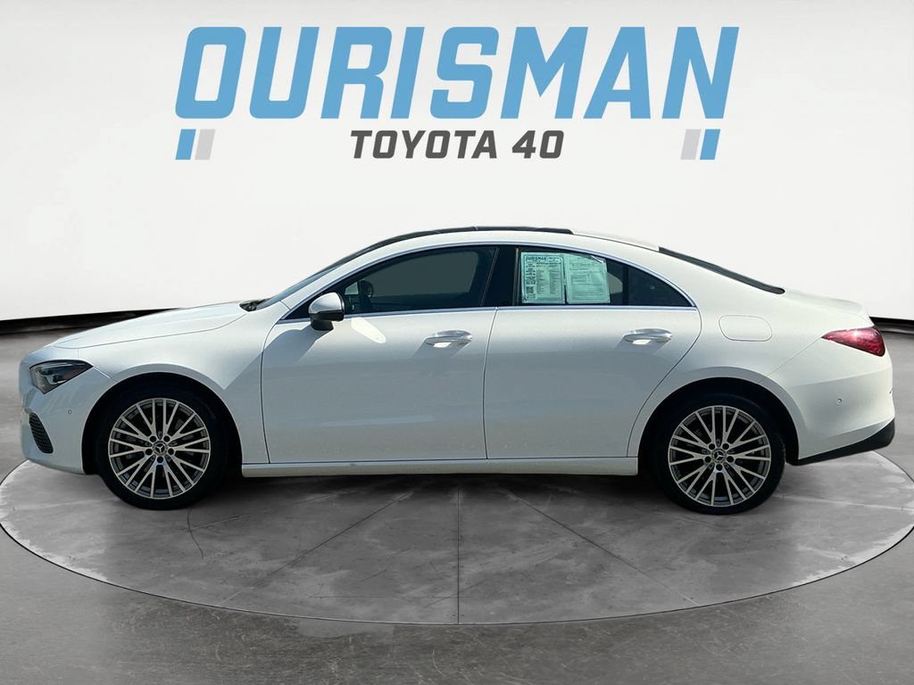 Used 2025 Mercedes-Benz CLA 250 image 4