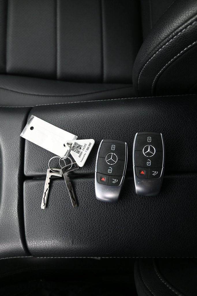 Used 2020 Mercedes-Benz GLE 350 image 11
