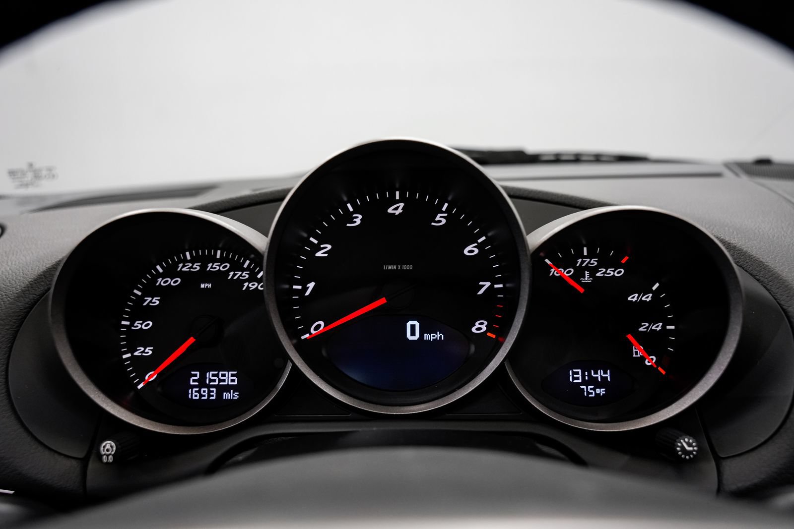 Used 2011 Porsche Boxster Spyder RWD image 11