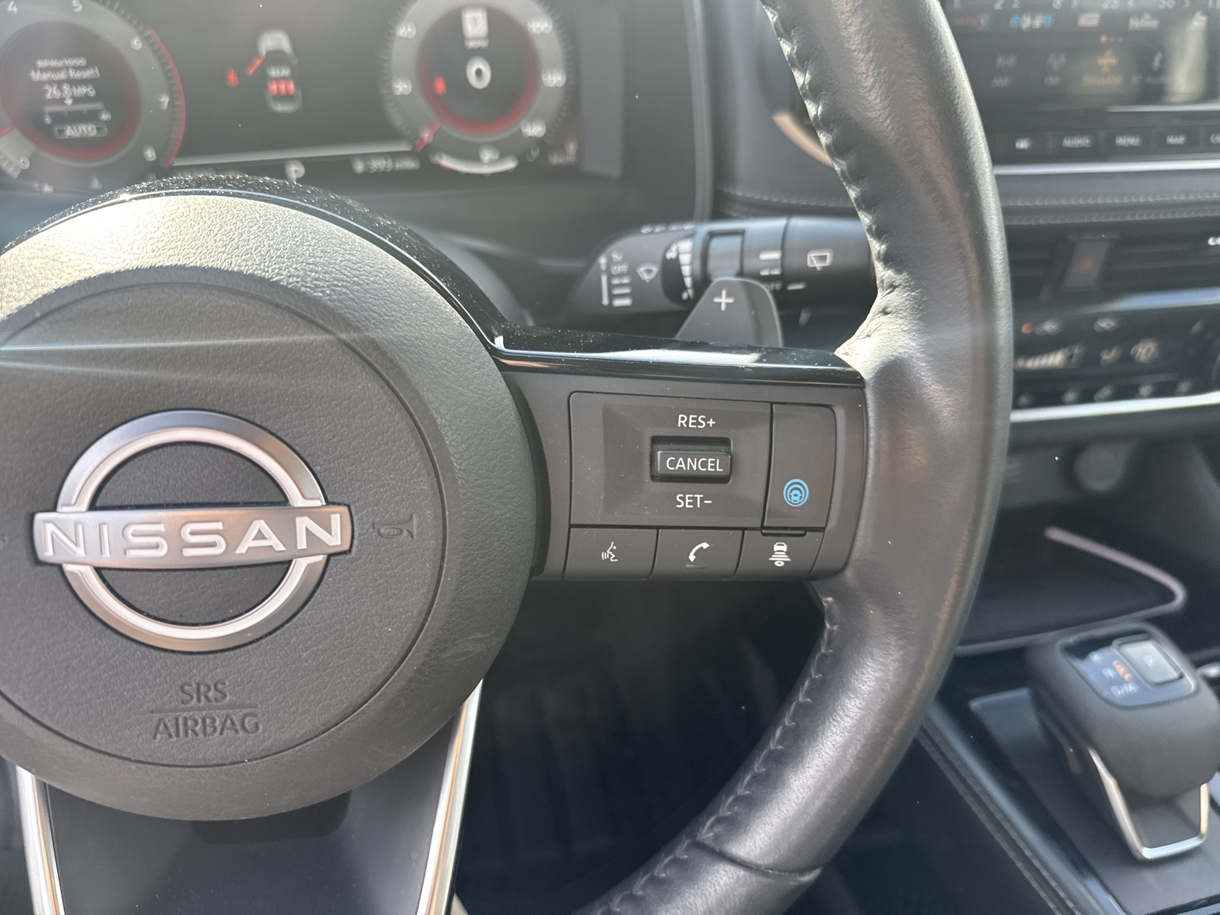 Used 2023 Nissan Rogue Platinum w/ Platinum Premium Package image 19