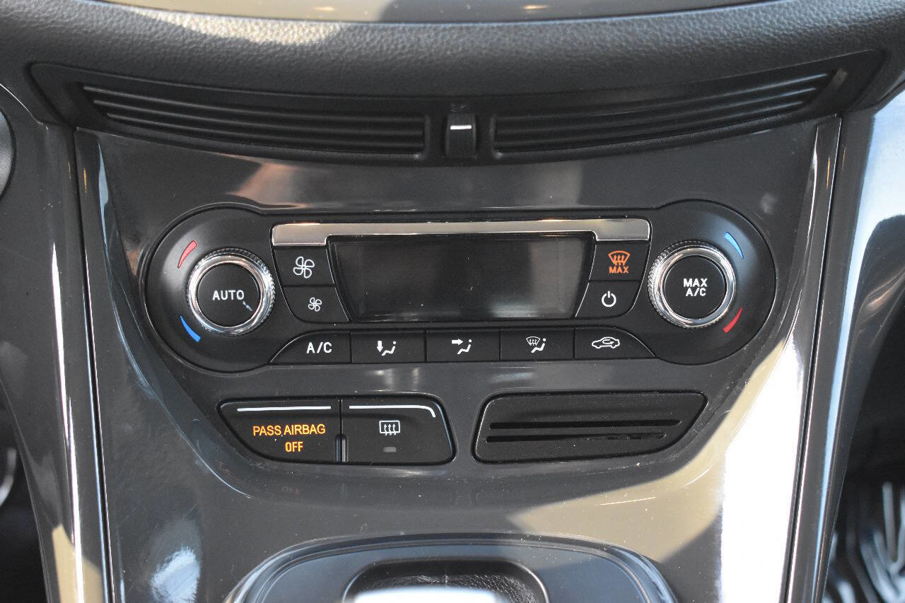 Used 2016 Ford Escape Titanium image 26