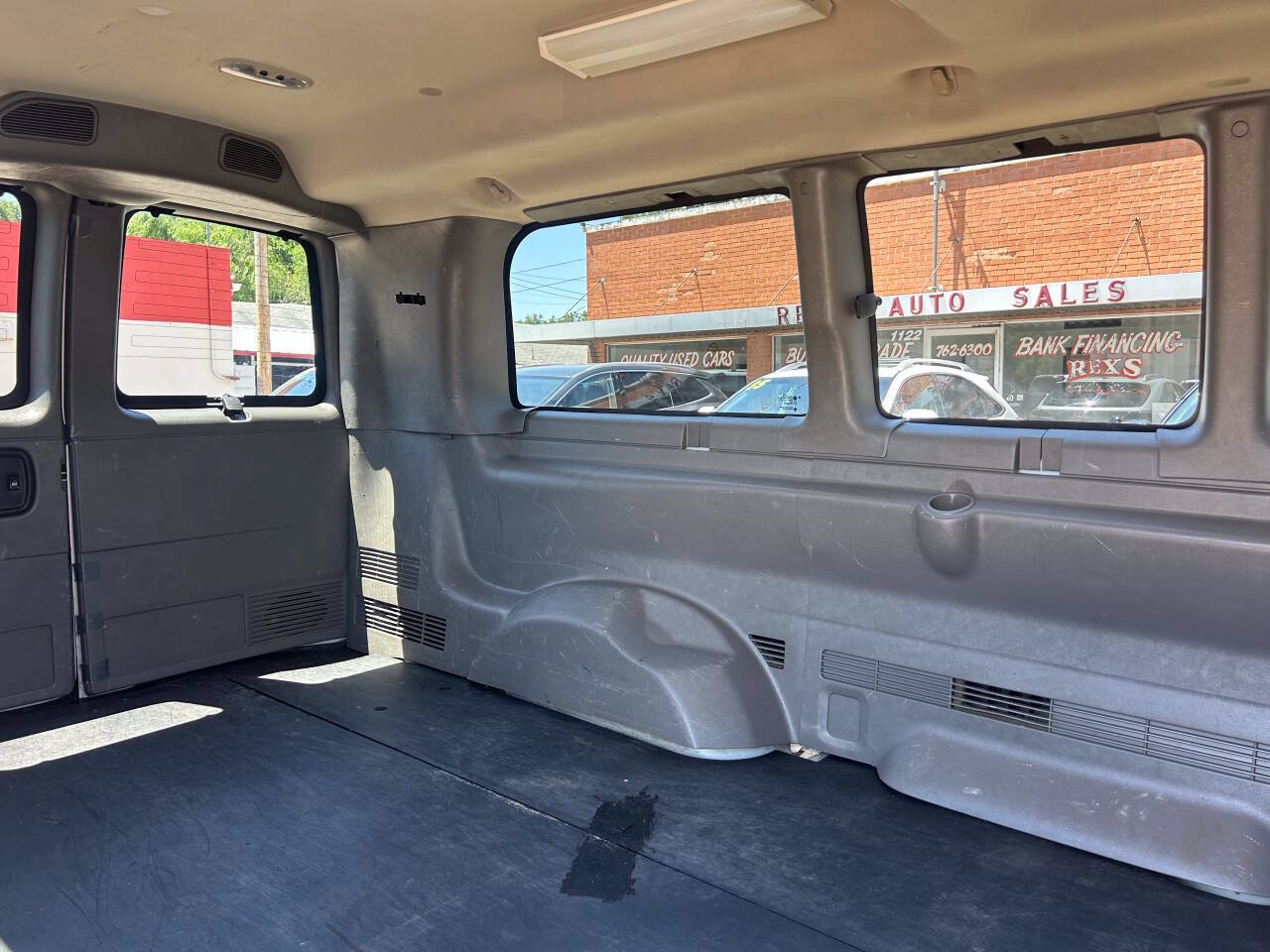 Used 2014 Chevrolet Express 1500 LT w/ LT Preferred Equipment Group RWD image 15