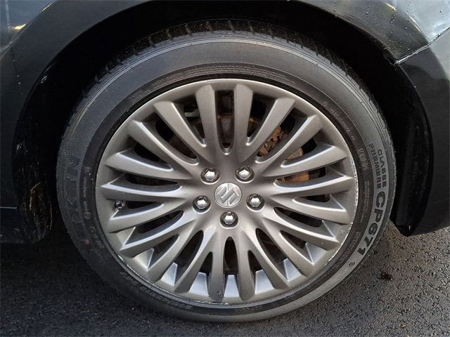 Used 2010 Suzuki Kizashi GTS image 12