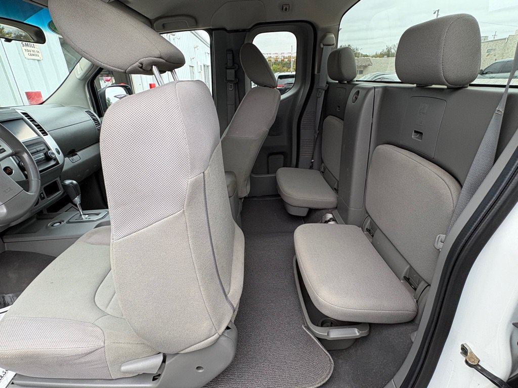 Used 2021 Nissan Frontier S RWD image 13