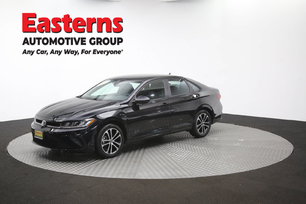 Used 2025 Volkswagen Jetta Sport FWD image 57